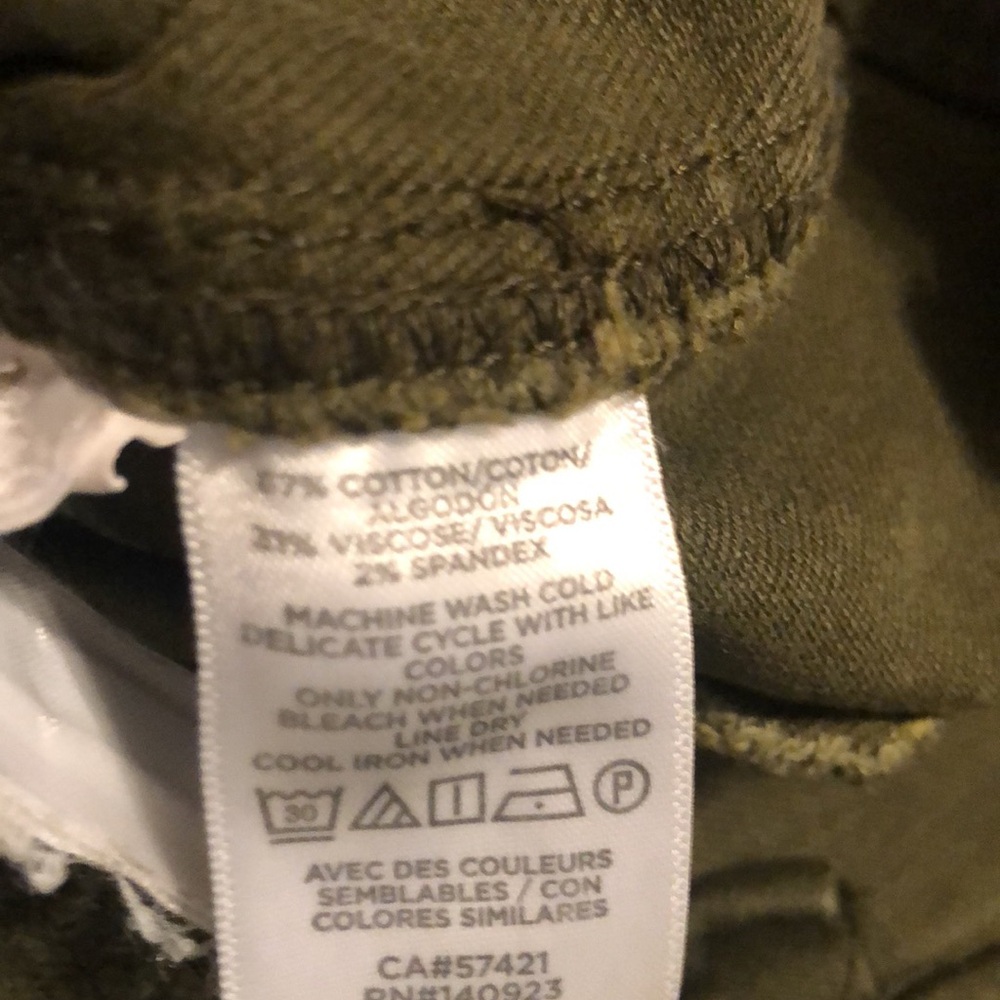 LOFT Dark Olive Skinny Jeans/Trousers Size 2P - Picture 8 of 13